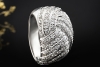 Ring Flechtmotiv Funkelnder Pavé Diamantbesatz in 750er Weißgold Arbeit 