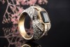 Goldschmiedearbeit Ring Massiv Saphir und Diamanten in Gold und Platin 