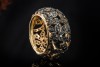 Pomellato Ring Arabesque Schwarze Diamanten verspielt in 750er Gelbgold 
