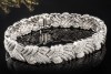 Armband mit Diamanten in 750er Weißgold Detailverliebtes Gliederarmband 