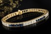 Armband Saphire und Diamanten eckig Tennisarmband Blau Weiß Gelbgold 750 