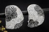 Ohrstecker Creolen Flowers Blumen Diamanten Schwarz Weiß in Weißgold 750 