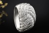 Ring Flechtmotiv Funkelnder Pavé Diamantbesatz in 750er Weißgold Arbeit 