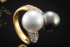 Perlen Ring Südsee und Tahiti Zuchtperle mit Diamanten in 750er Gelbgold 