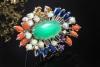 Chrysopras Brosche mit Koralle Lapislazuli Opal Edelsteinen Weißgold 750 