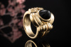 Vintage Piaget Ring mit Onyx Schwarz Breites Modell in 750er Gelbgold 