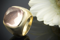 Rosa Quarz Facettiert in massivem 750er Gelbgold Ring 27 Gramm