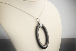 Designer Onyx Collier mit Brillanten in 750er Weißgold Gold