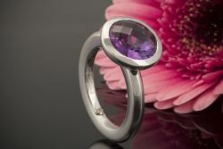 noor Ring feel the diamond mit Amethyst facettiert Massiv in 750er Weißgold