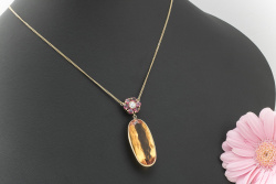 Apartes Collier mit Citrin Rubin und Diamant in 750er Gelbgold 