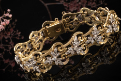 Künstlerisch verziertes Armband Floral Diamanten 750er Gelbgold Weißgold