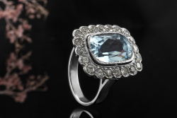 Art deco Ring Aquamarin mit Diamanten Rechteckige Arbeit in Weißgold 585