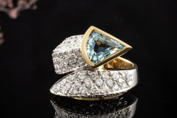 Aquamarin Ring mit Top Diamanten Schlangenform in Gelbgold Weißgold 750