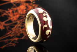 Fabergé Ring Klassische Arbeit mit Emaille Rot Limitiert in Gelbgold 750