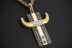 Jazychic Stier Sternzeichen Anhänger Blaue Saphire Diamanten in Gelbgold