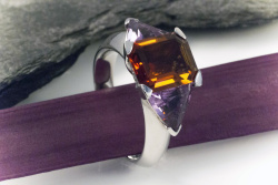 Hans Dieter Krieger Ring in Platin mit Madeira Citrin Amethyst und Brillanten