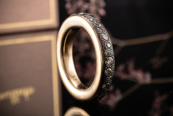 Pomellato Ring Iconica Braune Diamanten rundum in 750er Rosegold OVP