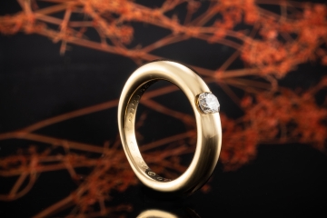 Cartier Ellipse Solitär Ring mit Diamant Brillant 0,25 Ct 750er Gelbgold