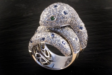Tier Motiv Ring SCHLANGE 750 Weißgold mit Brillanten SAPHIR SMARAGD