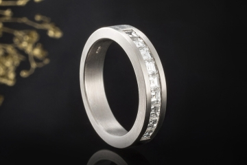 Massiver Platin Ring Bandring 9 Lupenreine Diamanten eckig Carré Schliff