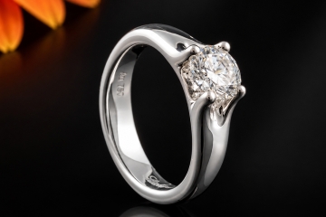 Juwelier Lücker Solitär Brillantring 1 Carat Lupenrein mit Weißgold 750