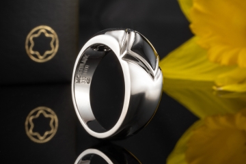 Montblanc Ring mit Turmalin Raute Cabochon Schliff in 750er Weißgold OVP