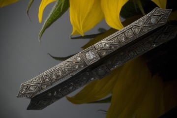 Brosche / Nadel Art déco mit Diamanten in 585er Gold Bicolor