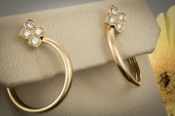 Cartier Hindu Floral Ohrringe Creolen Ohrstecker mit Brillanten in 750er Gelbgold