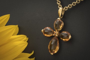 Citrin Kreuz Moderne Form mit Edelstein Besatz in 750er Gold LP 2.110