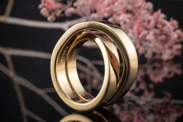 Cartier Paris Ring Nouvelle Vague Neuwertig in 750er Gelbgold Größe 49