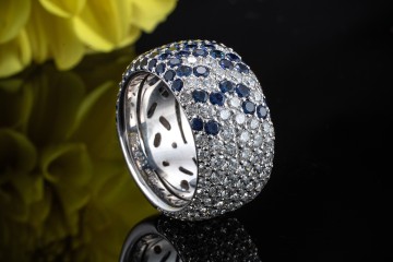 Leo Wittwer Ring mit Brillanten & Saphir Blau Weiß in 750er Weißgold