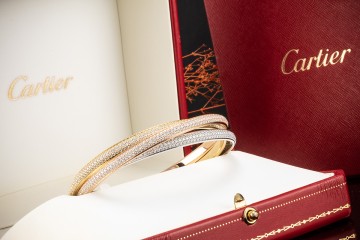 Cartier Trinity Armband Armreif Diamanten Vollbesatz 750er Gold Tricolor