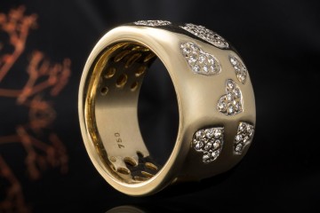 Herz Ring mit Diamanten rundum Massiver breiter Bandring in Gelbgold 750