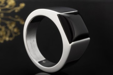 Cartier Tank Ring mit Onyx Großes Modell Massiv Gr. 64 in 750er Weißgold