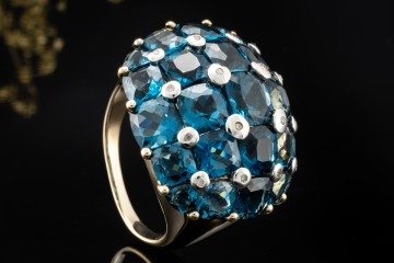 Ausgefallener Cocktailring Ring mit Blautopas und Diamanten in Gelbgold