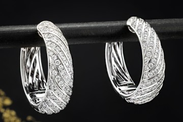 Victor Mayer Ohrringe Klappcreolen rund mit Diamanten in 750er Weißgold