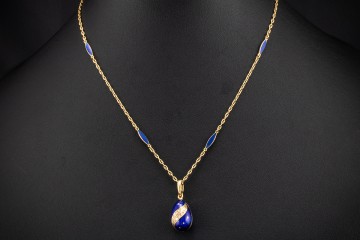 Fabergé Ei Collier Kette mit Anhänger Emaille Blau Brillanten 750er Gold