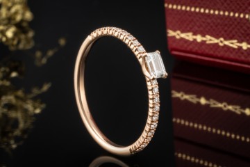Etincelle de Cartier Ring mit Diamant im Smaragdschliff in Roségold 750