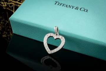 Tiffany & Co. Herz Anhänger mit Diamanten Vintage Modell in 950er Platin