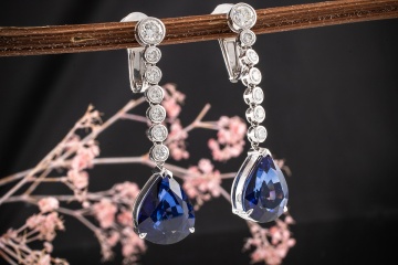 Royale Ohrhänger mit Saphir und Brillanten in Weißgold 750 Clip Stecker