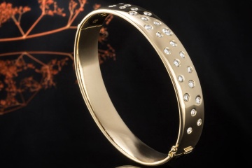 Armreif Armband mit Diamanten 60 Gramm 750er Gelbgold Goldschmiedearbeit