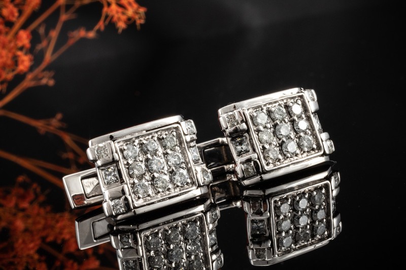 Manschettenknöpfe Diamanten 750er Weißgold Brillanten Goldschmiedearbeit 