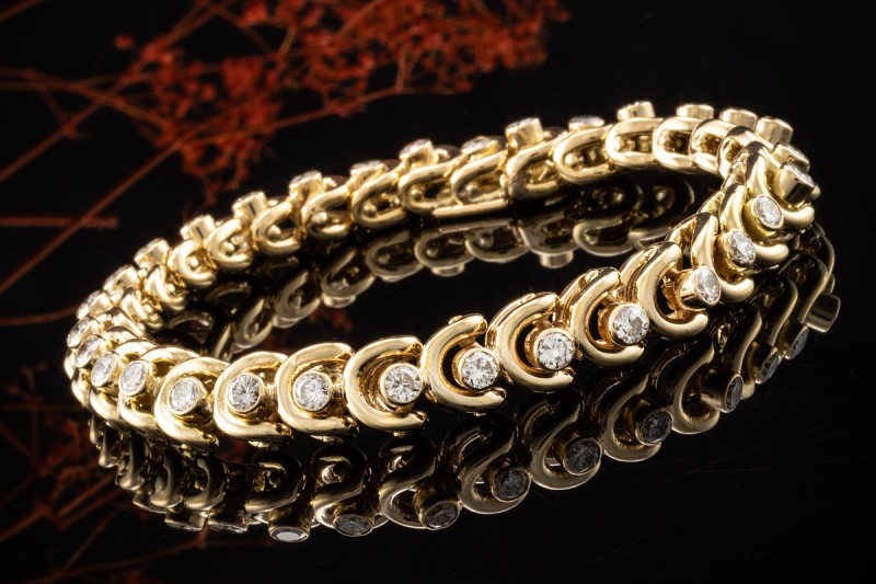 Van Cleef & Arpels Armband Vintage Tennisarmband mit Diamanten Gelbgold 