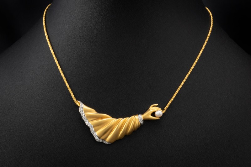 Collier Goldene Hand mit Perle und Diamanten Kette mit Anhänger Gelbgold 