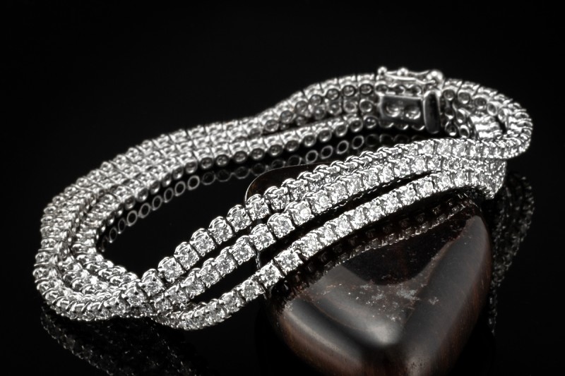 Crivelli Dreireihiges Tennisarmband mit 8,25 Ct Diamanten 750er Weißgold 