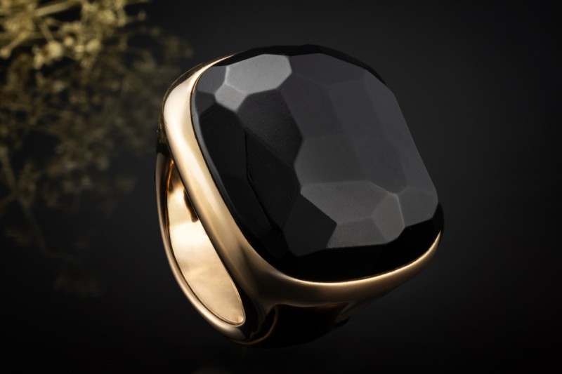 Pomellato Ring Victoria mit Jet Gagat Massiv in Roségold 750 Handarbeit 