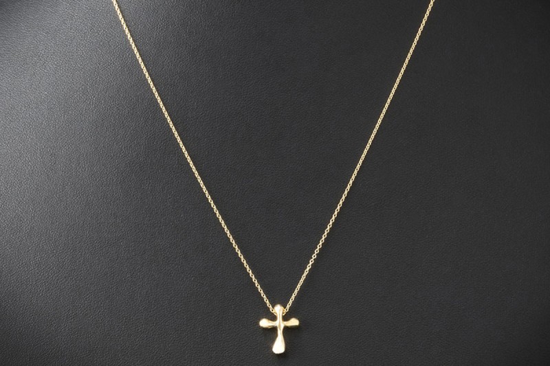 Tiffany & Co. Collier Kette Kreuz Elsa Peretti 51,5 cm in 750er Gelbgold 