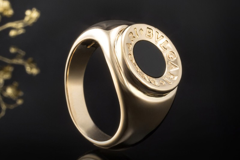 BVLGARI Ring mit Onyx Schwarz in Siegelring Massiv 750er Gelbgold Unisex 