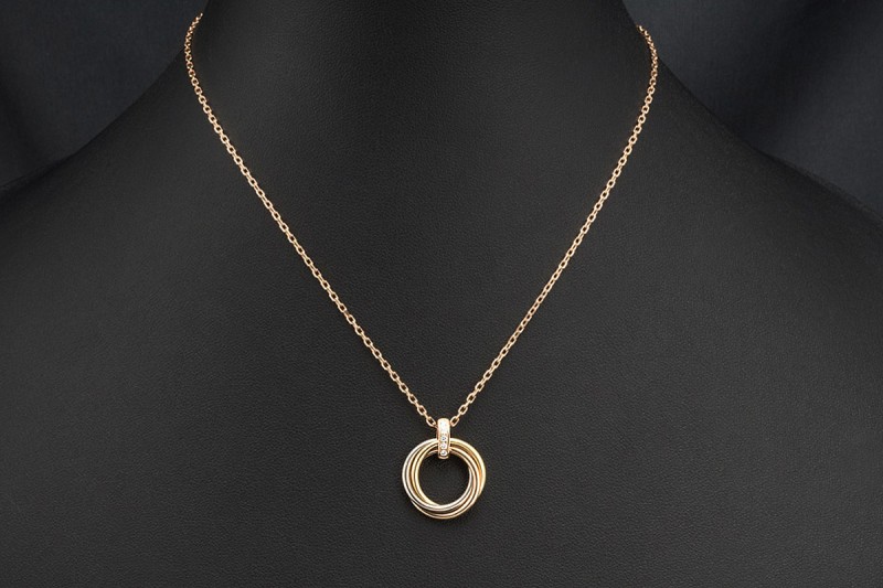 Cartier Trinity Collier Anhänger Mittleres Modell mit Diamanten Full Set 