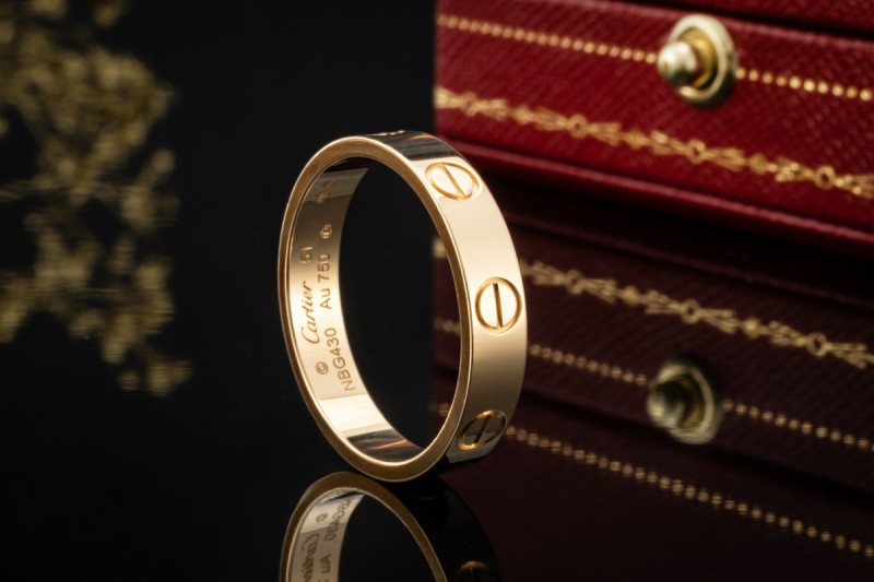 Cartier Love Ring Kleines Modell Massiv in 750er Gelbgold Größe 51 